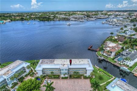 1120 Little Neck CT