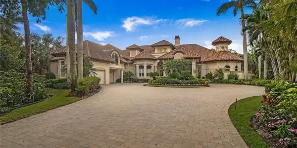4080 Arrowwood CT