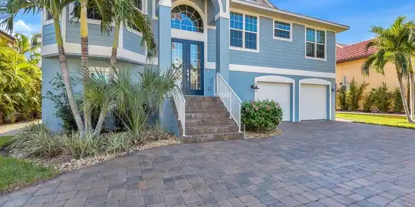 11781 Isle Of Palms DR