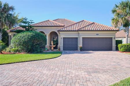 3925 Sapphire WAY