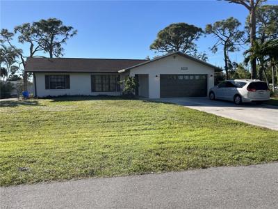 5821 Linden LN