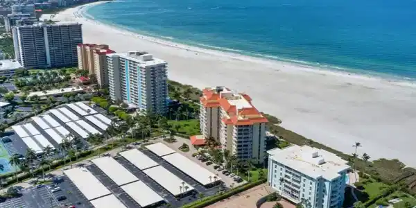 180 Seaview CT
