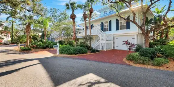 3779 Cracker WAY