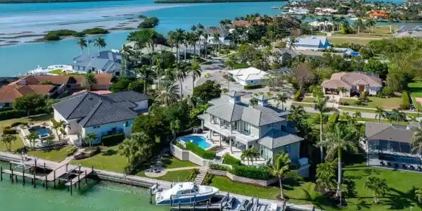 1051 E Inlet DR