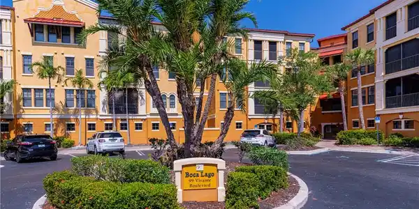 99 Vivante BLVD