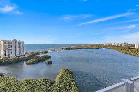 60 Seagate DR