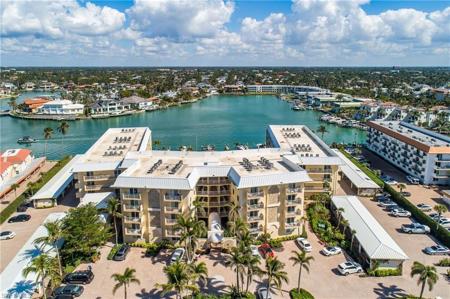 3000 Gulf Shore BLVD N