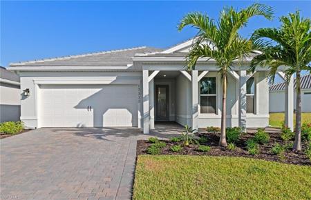 17333 Leaning Oak TRL