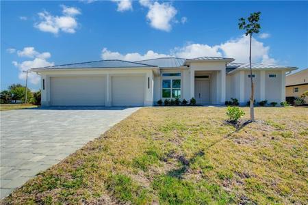 2373 NW 38th AVE