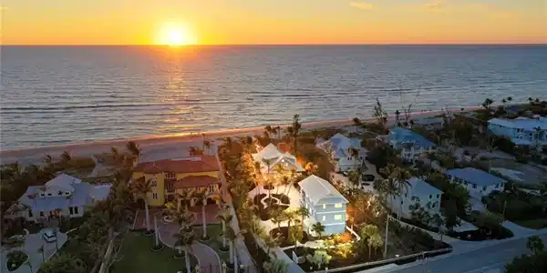 16886 Captiva DR