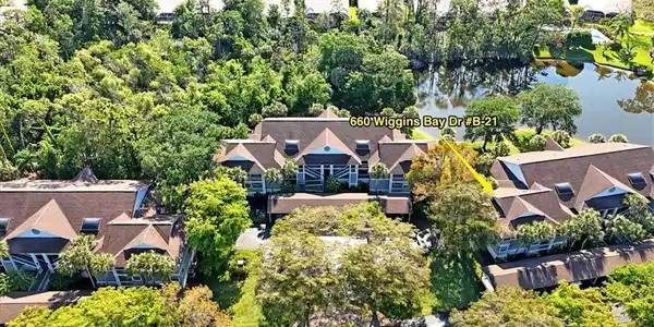660 Wiggins Bay DR