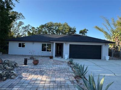 1636 Coronado RD