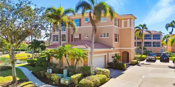 3464 Sunset Key CIR
