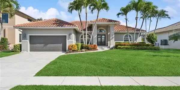 1106 Lighthouse CT