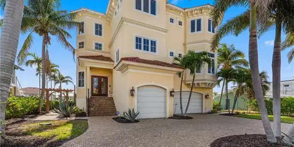 18276 Cutlass DR