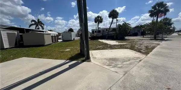 Image 3: View of yard