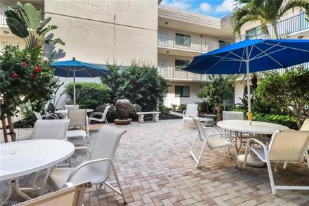 788 Park Shore DR