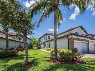9469 Casoria CT