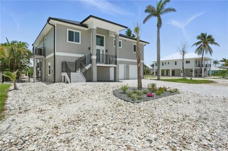 231 Flamingo ST