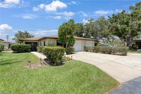 6108 Penny LN
