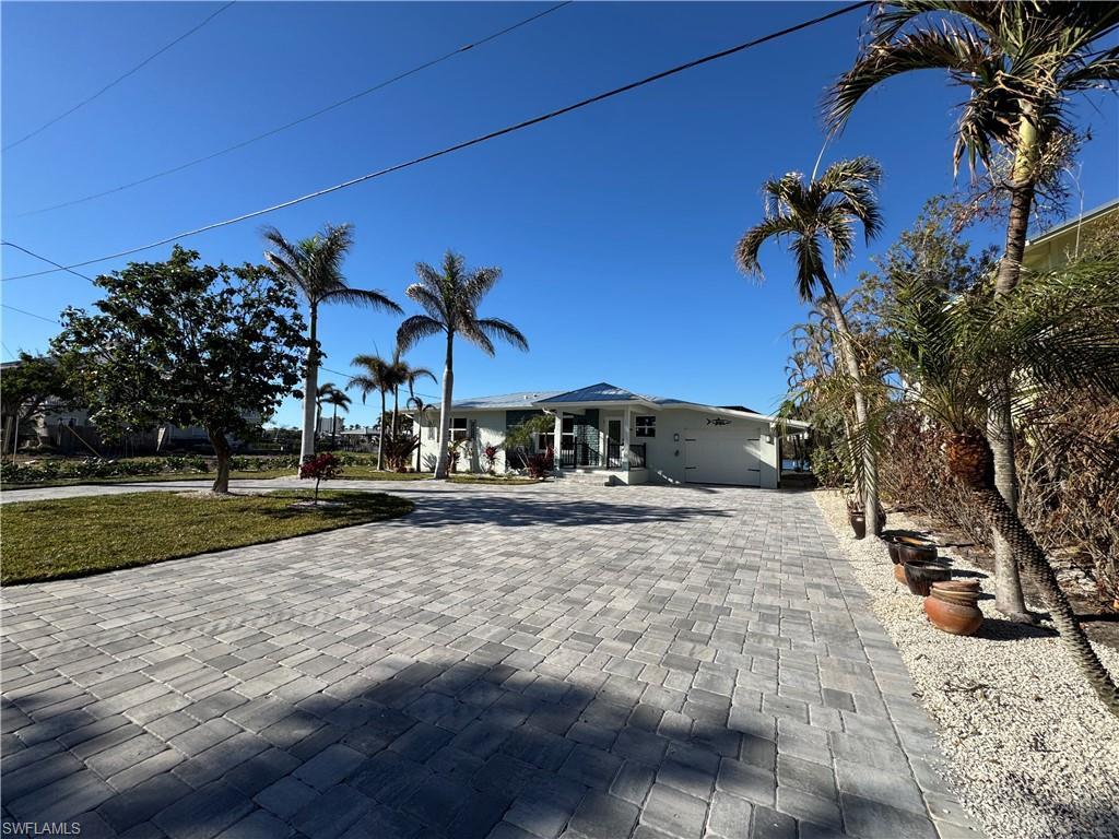 Image 3: View of front of house