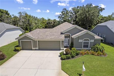 22025 Seashore CIR