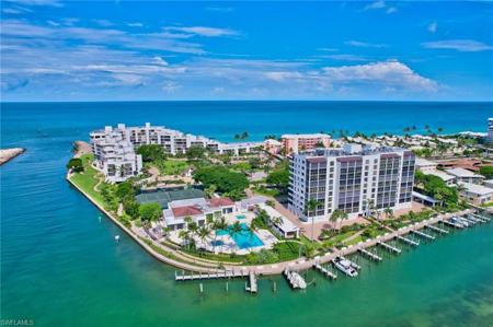 2400 Gulf Shore BLVD N