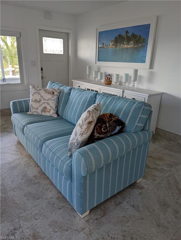 Image 4: Living room with baseboards