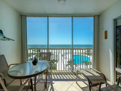3443 Gulf Shore BLVD N