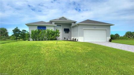 3818 NW 40th AVE