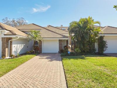 575 Park Shore DR