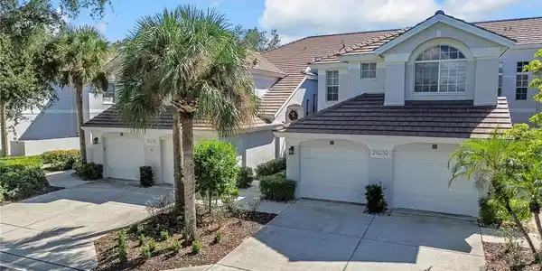 25232 Pelican Creek CIR
