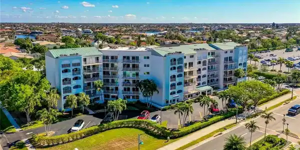 291 S Collier BLVD