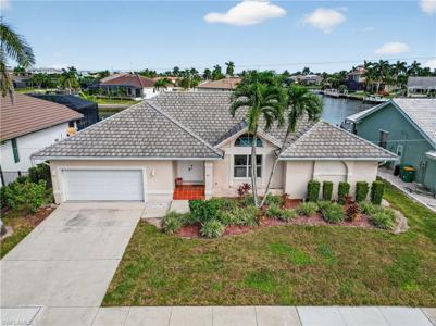 51 Hickory CT