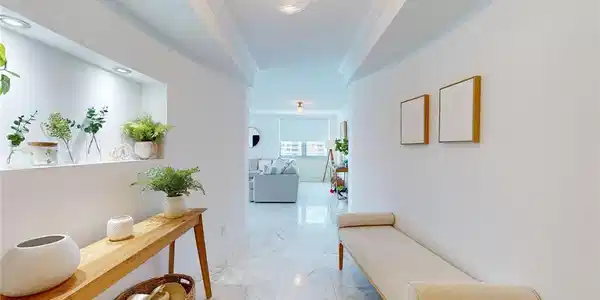 1912 S OCEAN DR