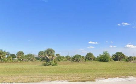3727 Old Burnt Store RD N