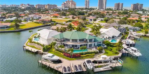 940 Tulip CT