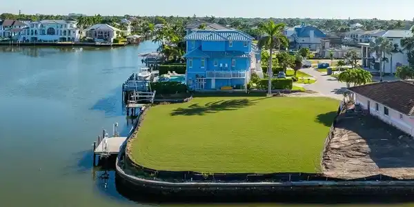 231 Trade Winds AVE
