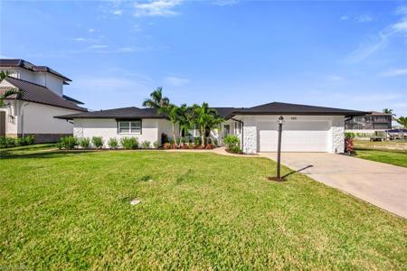 385 Willet AVE