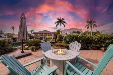 1180 Clam CT