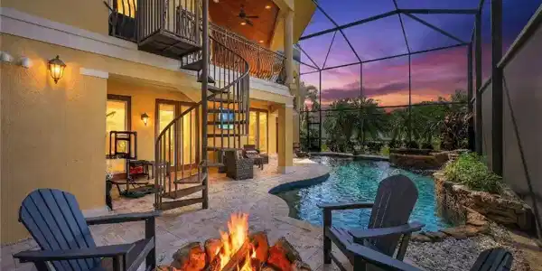 4806 Regal DR