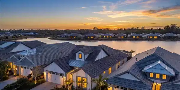8835 Calypso CT
