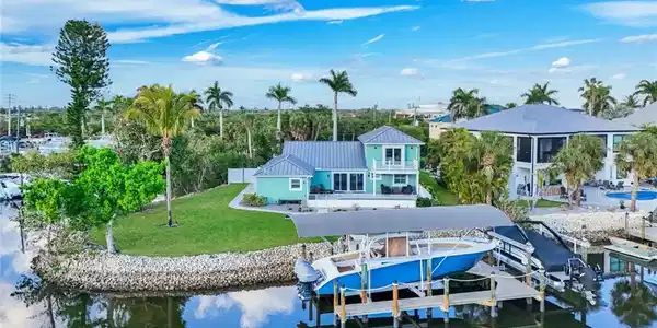 11861 Isle Of Palms DR