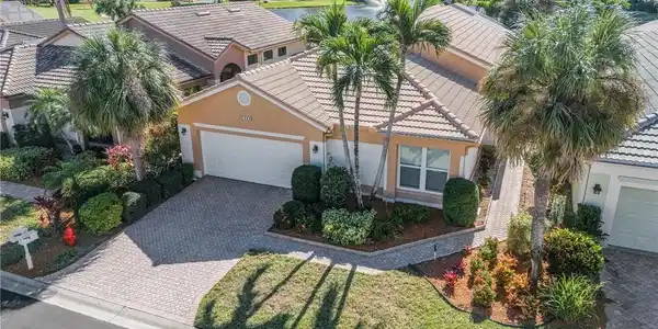 9548 Mariners Cove LN
