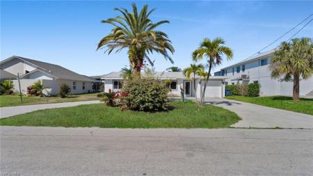 331 Washington CT