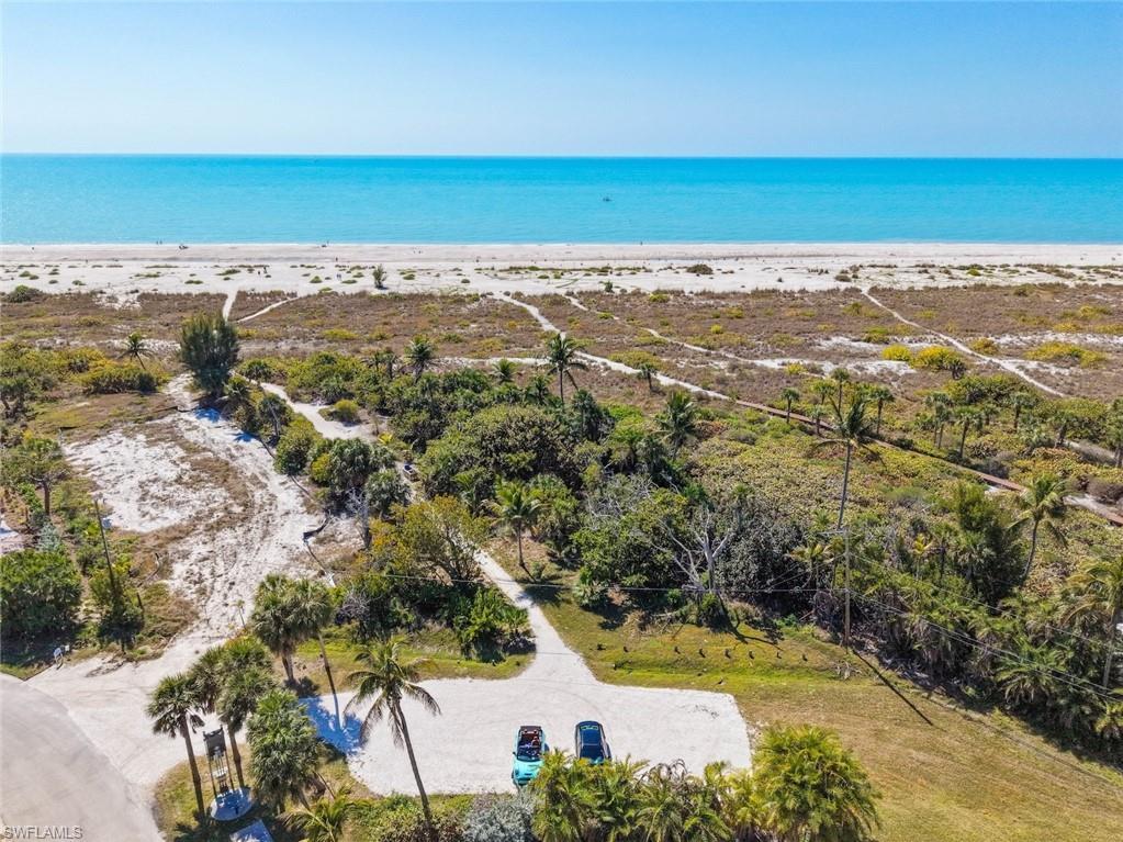 Image 4: Private Beach Access