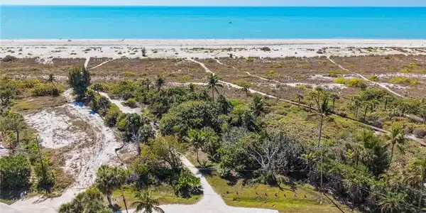 Image 4: Private Beach Access