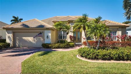 16272 Edgemont DR