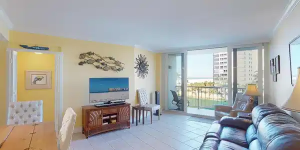 58 N Collier BLVD