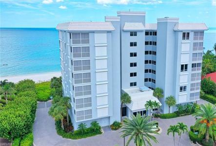 9811 Gulf Shore DR